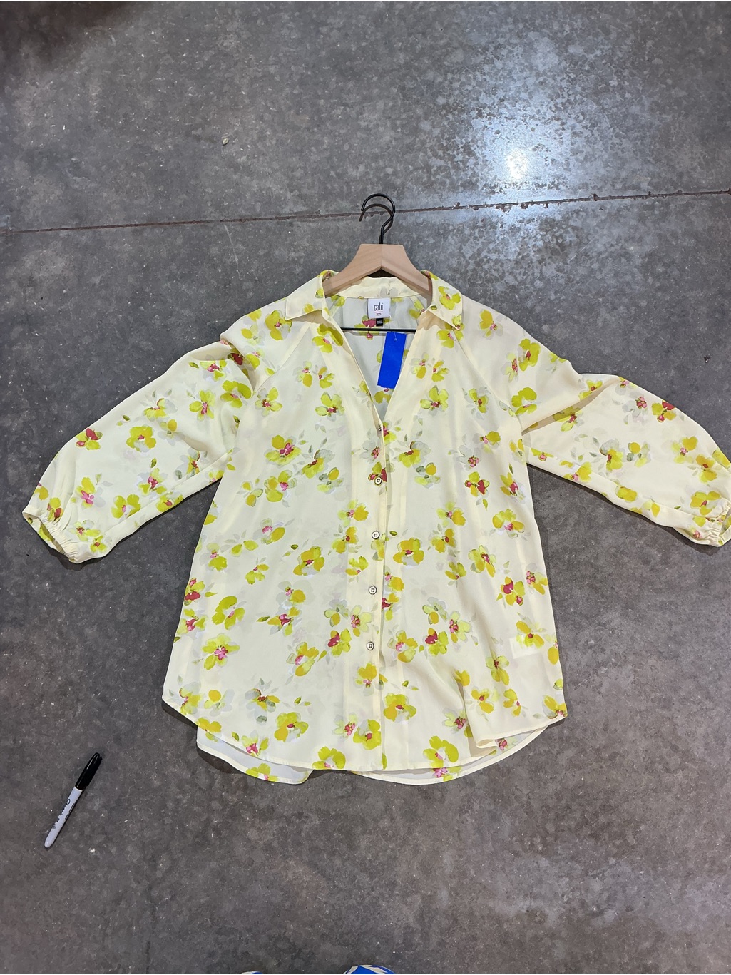 Cabi Xxs Yellow Floral Button Front Blouse Long Sleeve Career Spring Top